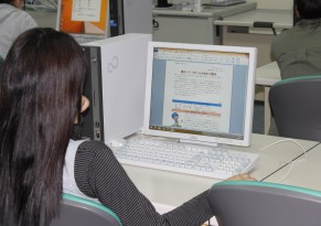 情報処理演習 竹野 博信 教授